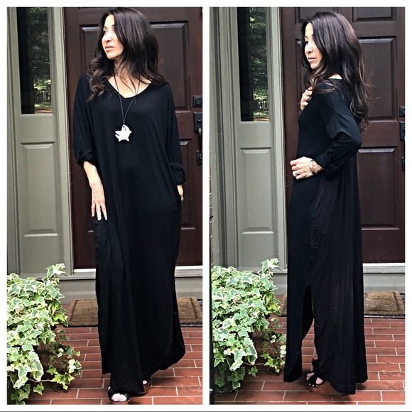 ✨LAST ONE ✨Black loose fit side pocket maxi dress - Picture 2 of 7